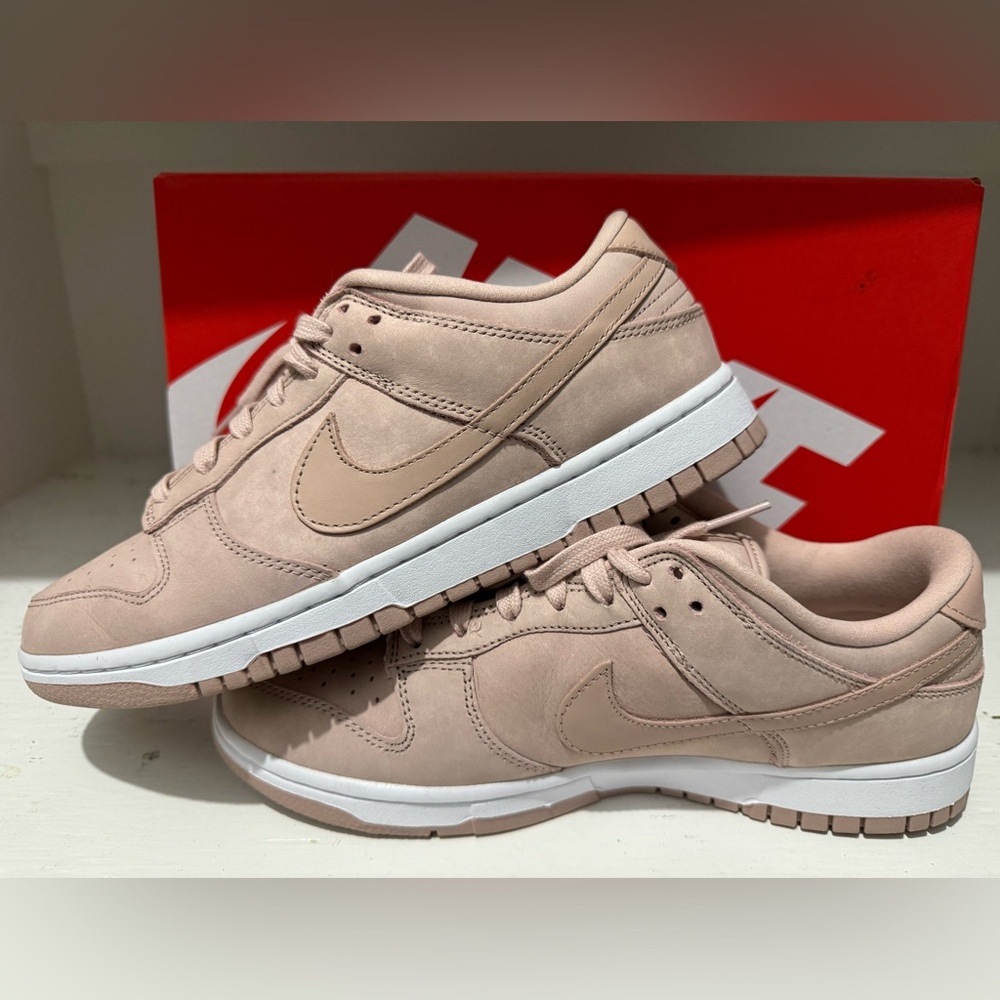 Women’s Nike blush, pink dunks